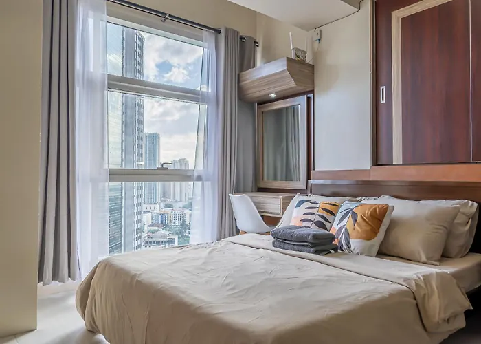 Aparthotel Spacious Unit In Greenfield Mandaluyong With Netflix, Workspace & Washing Machine *