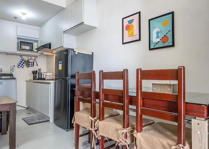 Spacious Unit In Greenfield Mandaluyong With Netflix, Workspace & Washing Machine Aparthotel