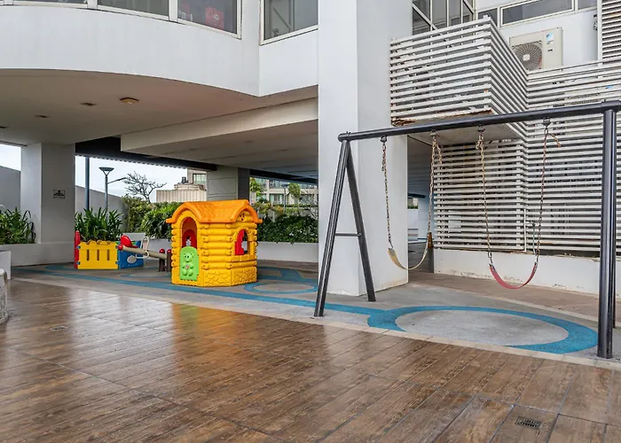 Aparthotel Spacious Unit In Greenfield Mandaluyong With Netflix, Workspace & Washing Machine *